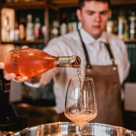 Armerun Heritage & Residences