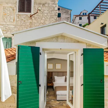 Armerun Heritage & Residences