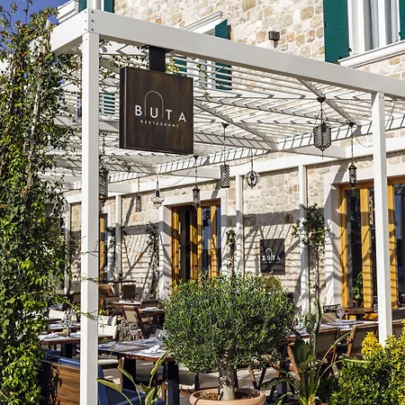 Armerun Heritage & Residences Hotel 4*