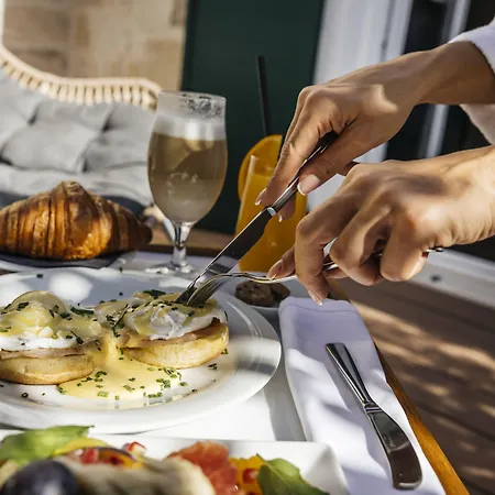 Armerun Heritage & Residences 4*