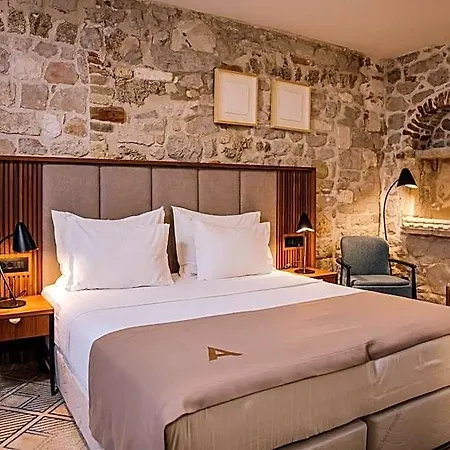 Armerun Heritage & Residences Ξενοδοχείο Σίμπενικ