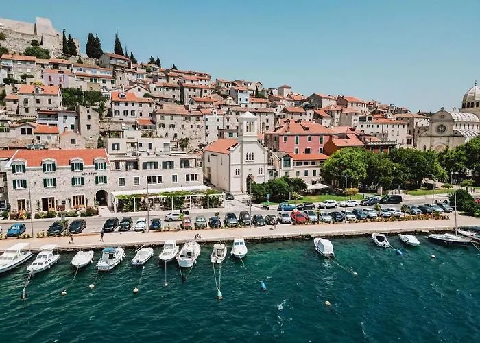 Hotel Armerun Heritage & Residences 4*