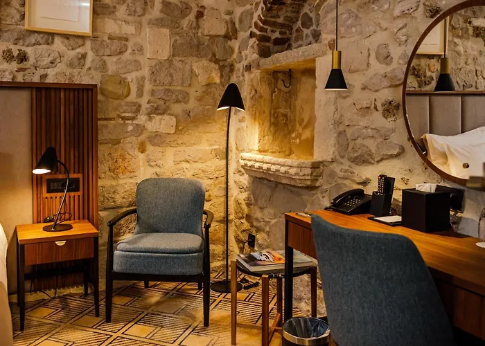 Armerun Heritage & Residences 4*